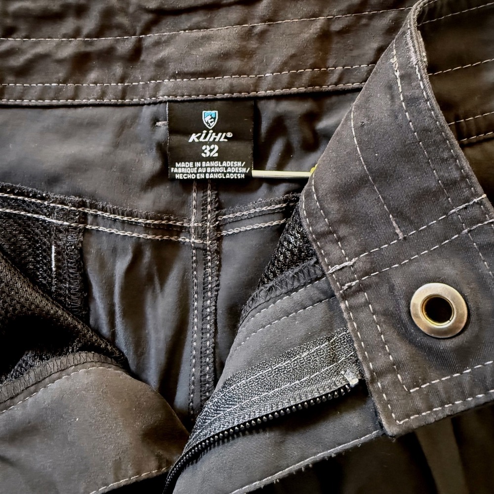 Kuhl Renegade Cargo Shorts Mens 32 dark gray Excellent Hiking Outdoor - Picture 9 of 9